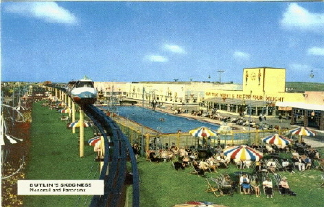 BUTLINS SKEGNESS MONORAIL 1